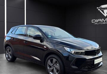 Opel Grandland (X) 16.042 km 22.890 &euro; Salzgitter-Lebenstedt 38226