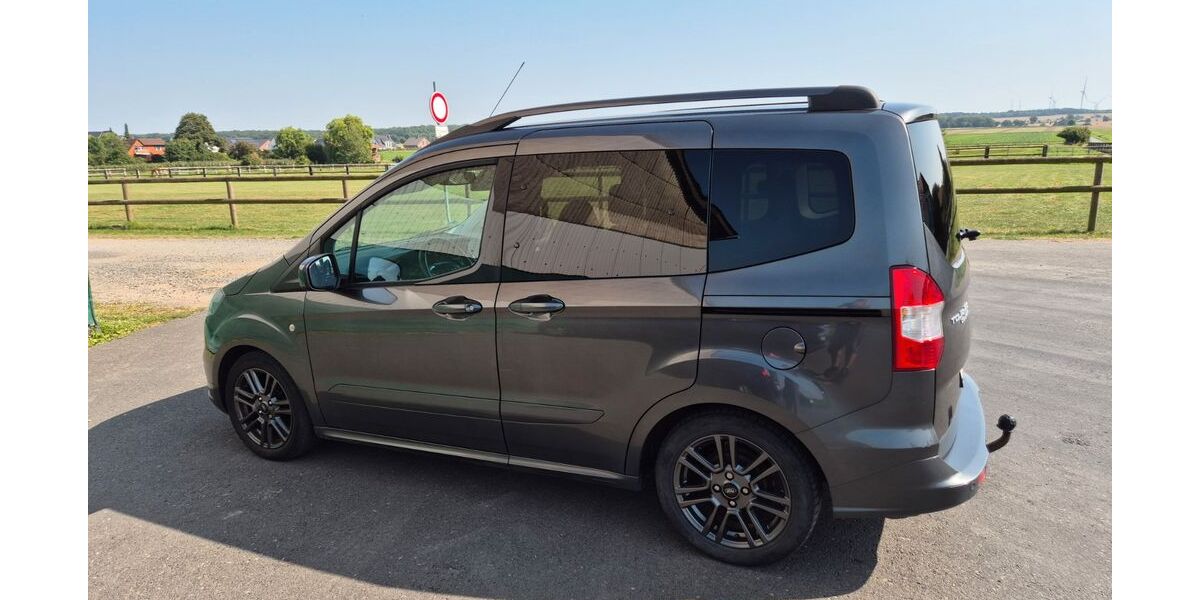 Ford Tourneo Courier 85.000 km 10.950 &euro; Wolfenbüttel 38300