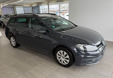 VW Golf 160.000 km 9.490 &euro; Braunschweig 38116