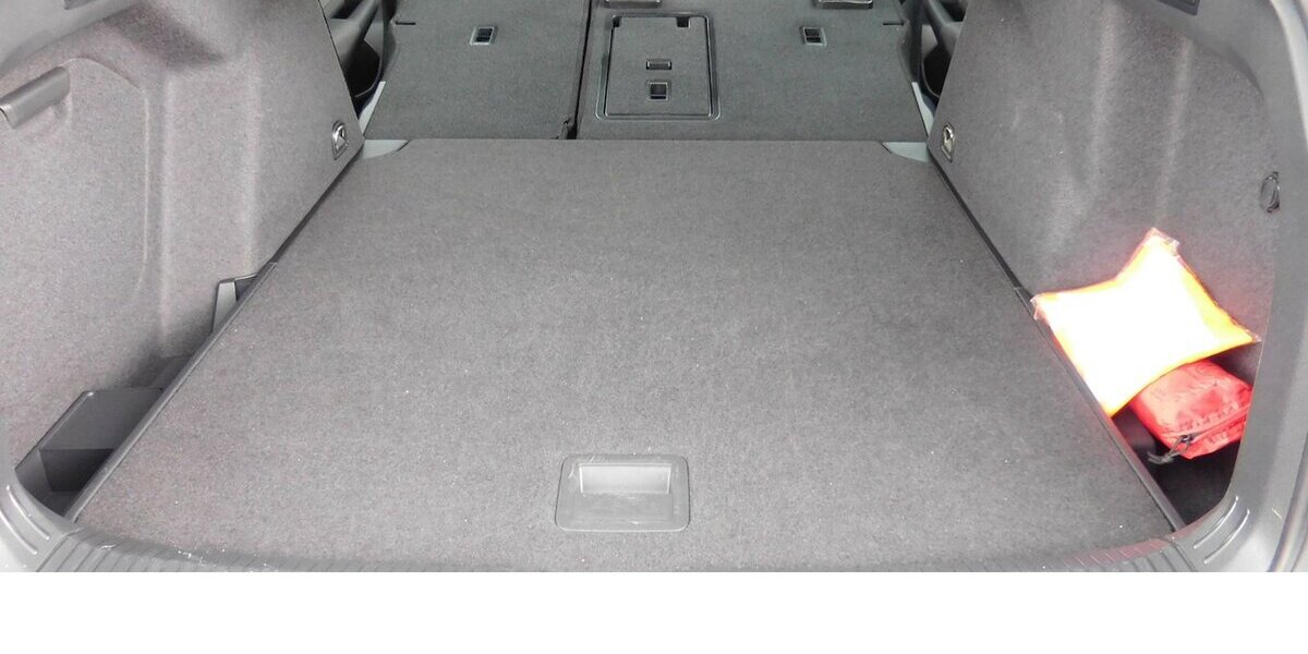 VW Golf Variant VIII 1.5 TSI Life Navi Klima Alu 29.300 km 20.690 &euro; Vordorf 38533
