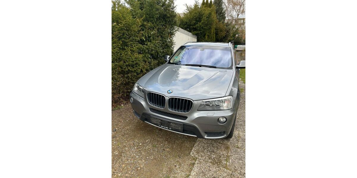 BMW X3 261.200 km 9.700 &euro; Salzgitter 38259