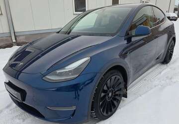 Tesla Model Y 50.000 km 42.500 &euro; Braunschweig 38112