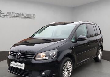 VW Touran 208.900 km 8.990 &euro; Braunschweig 38110