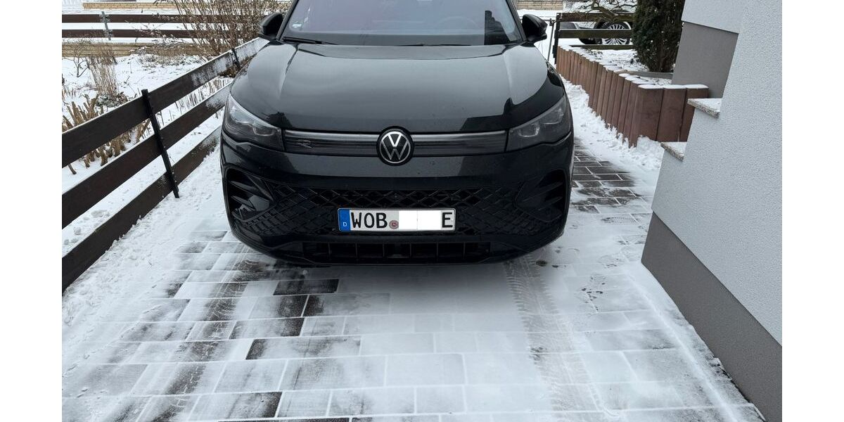 VW Tiguan 13.500 km 55.400 &euro; Wolfsburg 38448