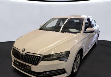Skoda Superb 183.000 km 17.990 &euro; Peine 31226
