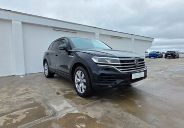 VW Touareg 125.700 km 31.800 &euro; Braunschweig 38102