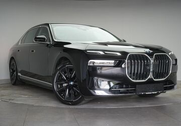 BMW i7 11.000 km 73.490 &euro; Braunschweig 38110