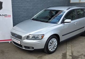 Volvo V50 145.926 km 5.450 &euro; Ohrum 38312