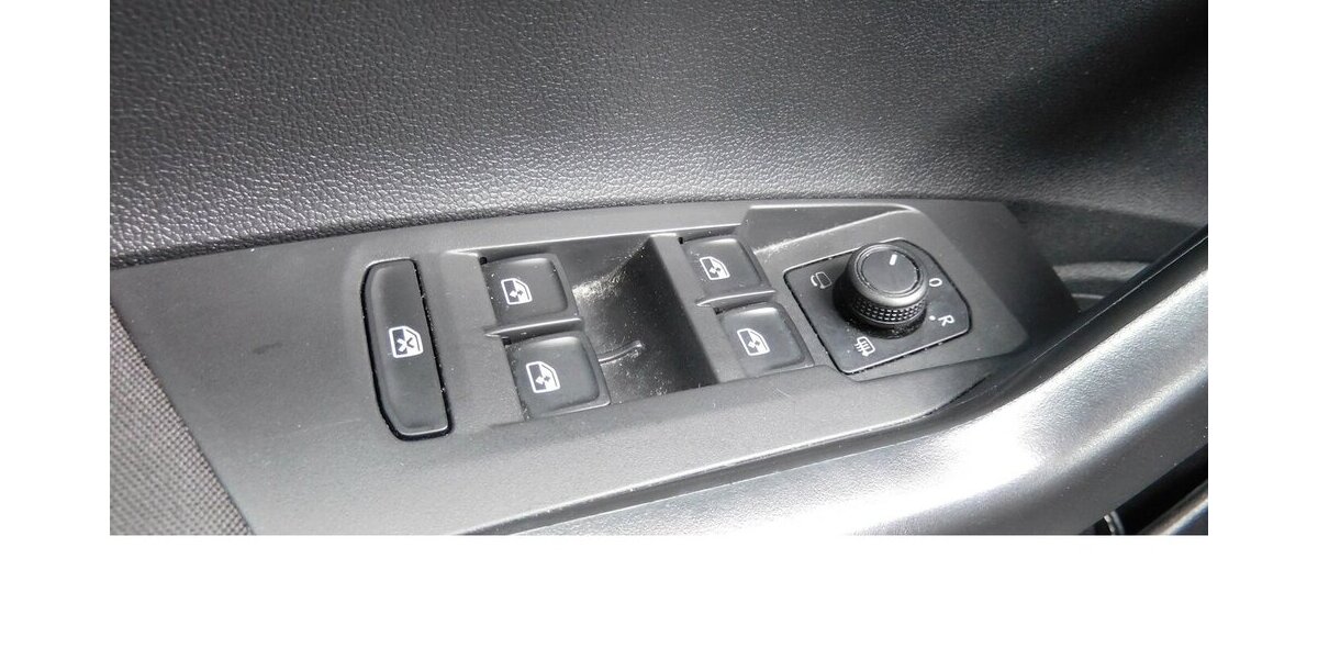 VW Polo 1.0 Life MPI BMT 4Trg Klima Navi LED 36.700 km 14.690 &euro; Vordorf 38533