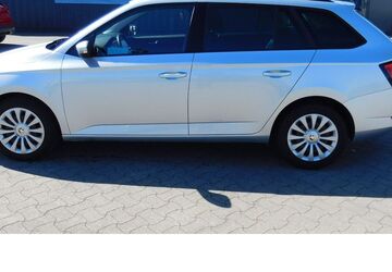 Skoda Fabia 22.600 km 15.990 &euro; Vordorf 38533