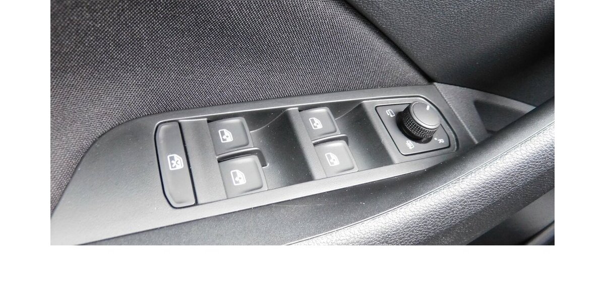 Skoda Kamiq 1.0 Ambition Clever TSI BMT Navi Klima 21.200 km 18.390 &euro; Vordorf 38533