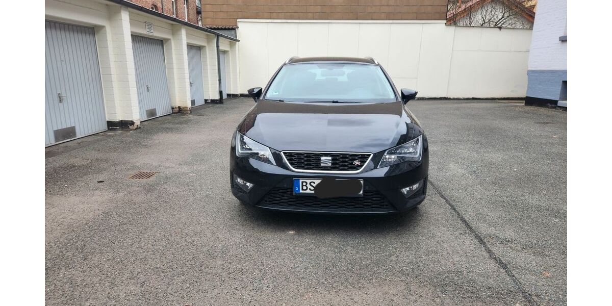 Seat Leon 112.000 km 13.700 &euro; Arnsberg 59823