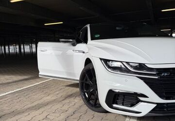 VW Arteon 98.300 km 19.500 &euro; Wolfsburg 38440