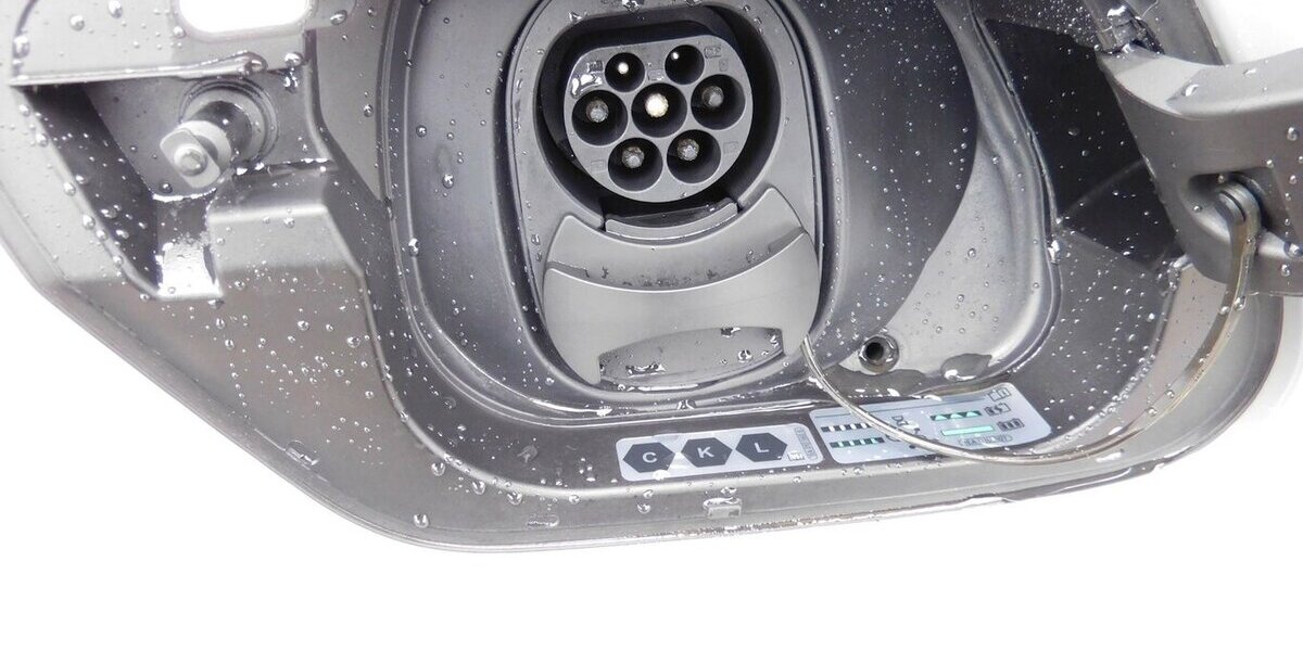 Cupra Born Elektrik 1-Gang Automatik Navi Klima Alu 20.000 km 23.690 &euro; Vordorf 38533