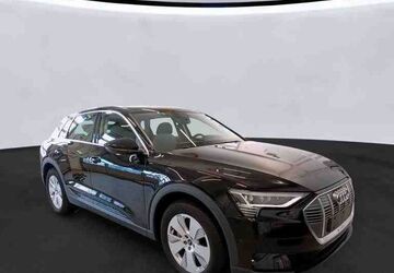 Audi e-tron 7.300 km 31.600 &euro; Salzgitter 38259