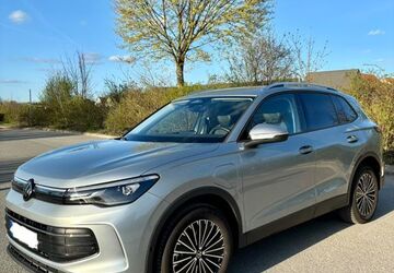 VW Tiguan 18.800 km 41.500 &euro; Wolfsburg 38442