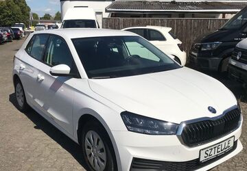 Skoda Fabia 221.923 km 8.999 &euro; Braunschweig 38110
