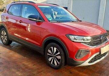 VW T-Cross 4.500 km 25.500 &euro; Wolfsburg 38448