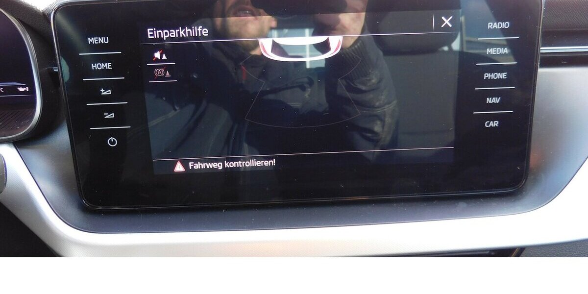 Skoda Kamiq 1.0 AmbitionTSI BMT Navi Klima 12.800 km 18.390 &euro; Vordorf 38533