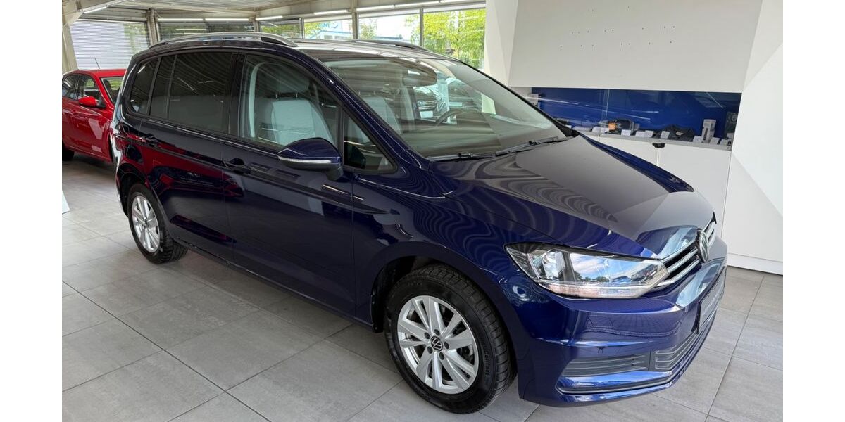 VW Touran 26.500 km 29.990 &euro; Braunschweig 38116