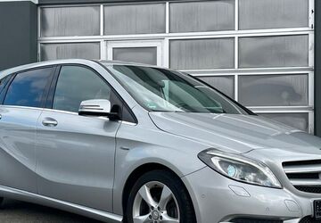 Mercedes-Benz B 200 81.414 km 13.480 &euro; Braunschweig 38112