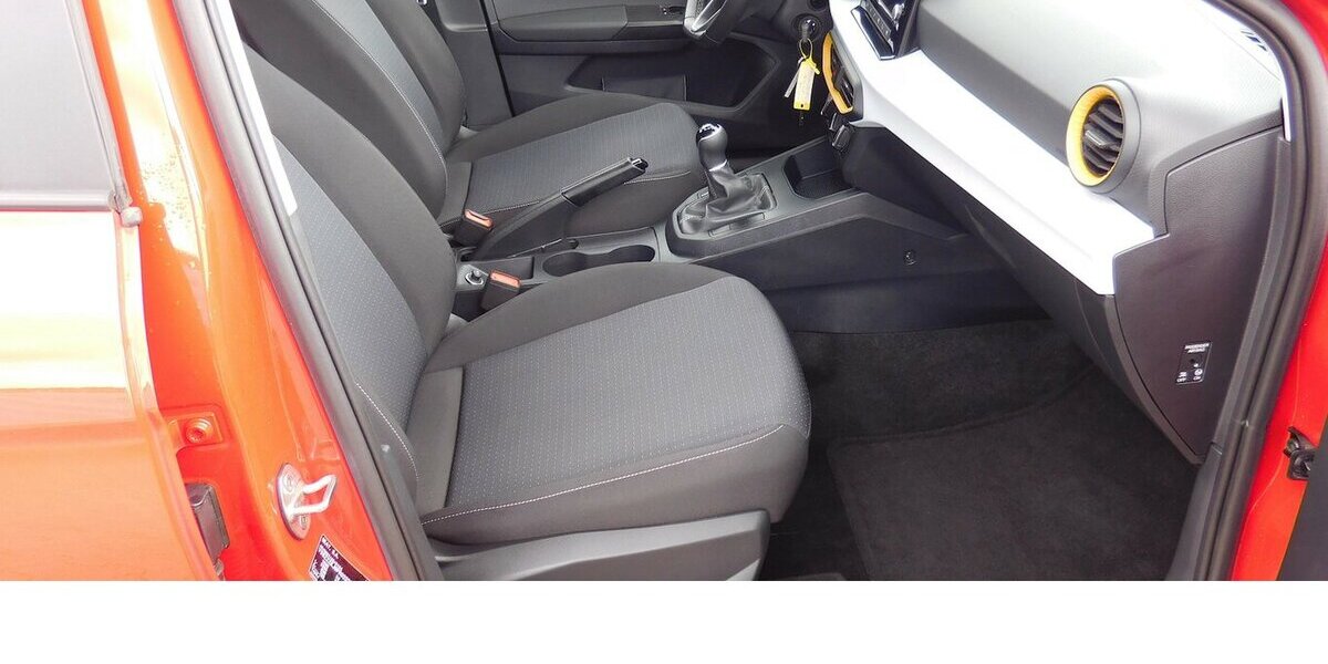 Seat Ibiza 1.0 Style MPI BMT 4Trg Navi Klima 27.200 km 15.990 &euro; Vordorf 38533