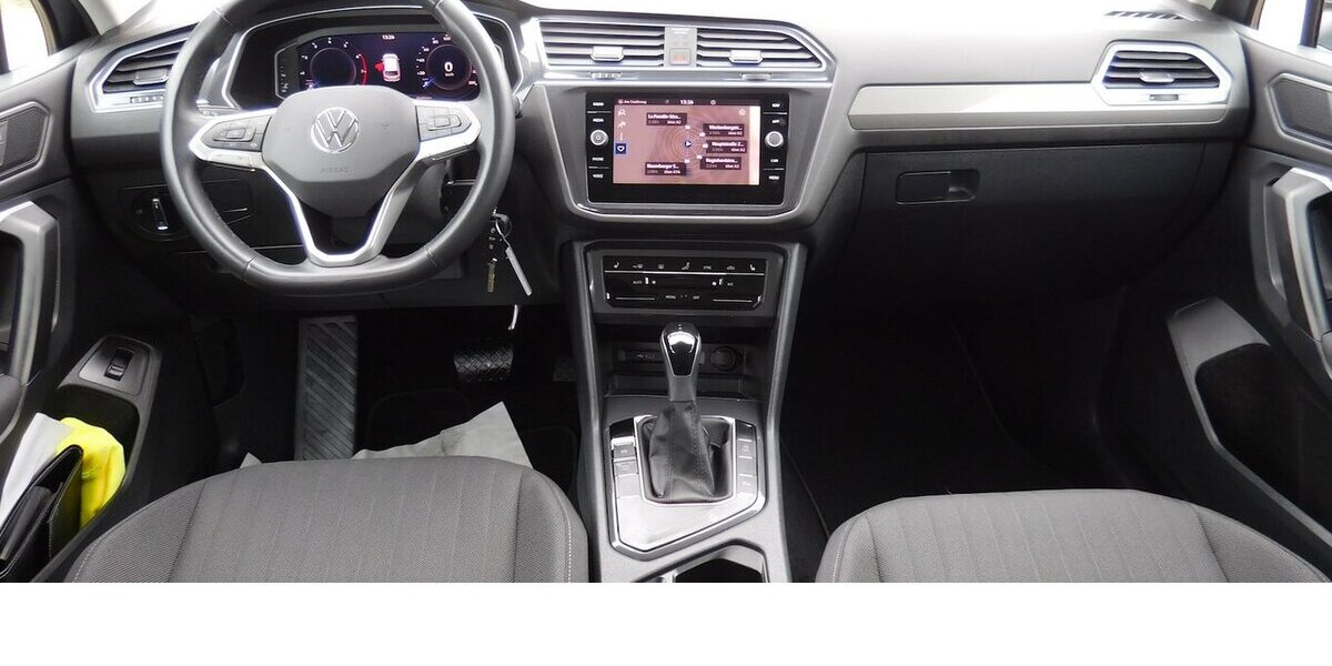 VW Tiguan Allspace 1.5 TSI Life 7 Sitze Navi DSG 30.500 km 28.990 &euro; Vordorf 38533