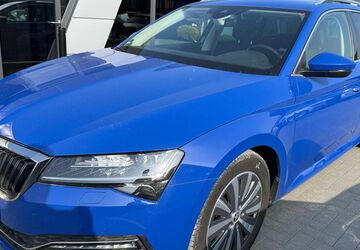 Skoda Superb 102.015 km 16.990 &euro; Braunschweig 38122