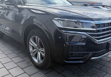 VW Touareg 40.000 km 53.490 &euro; Ilsede 31246