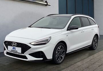 Hyundai i30 2.400 km 31.395 &euro; Salzgitter 38229