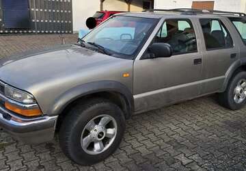 Chevrolet Blazer 239.000 km 2.599 &euro; Gifhorn 38518
