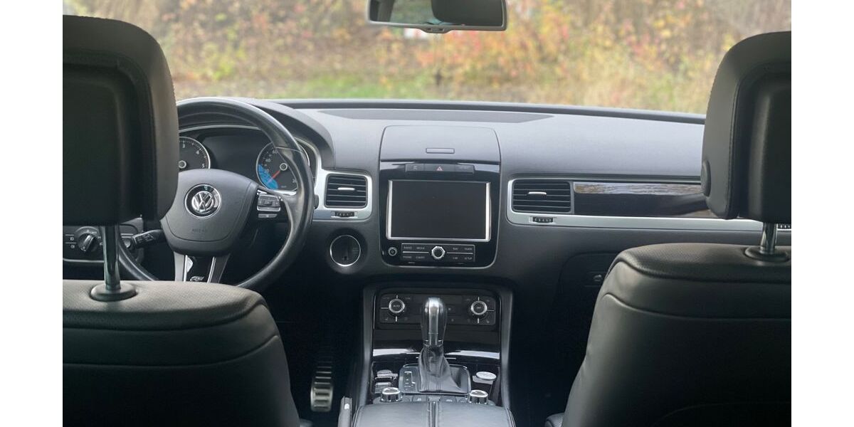 VW Touareg 230.852 km 19.850 &euro; Vechelde 38159