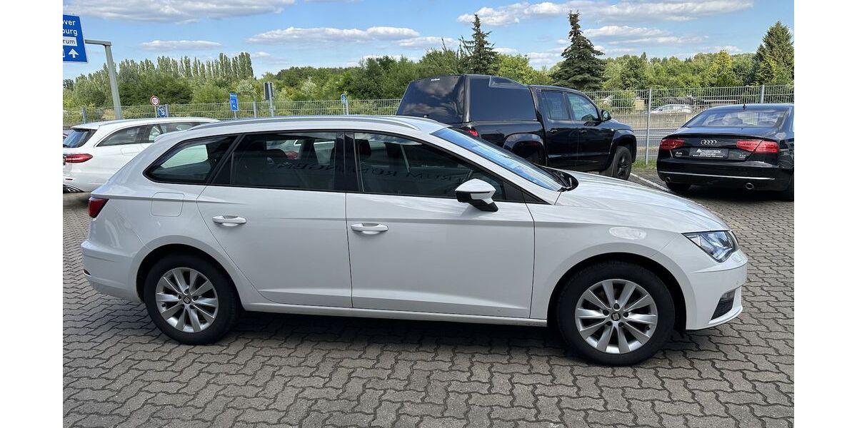 Seat Leon 215.333 km 9.990 &euro; Braunschweig 38122