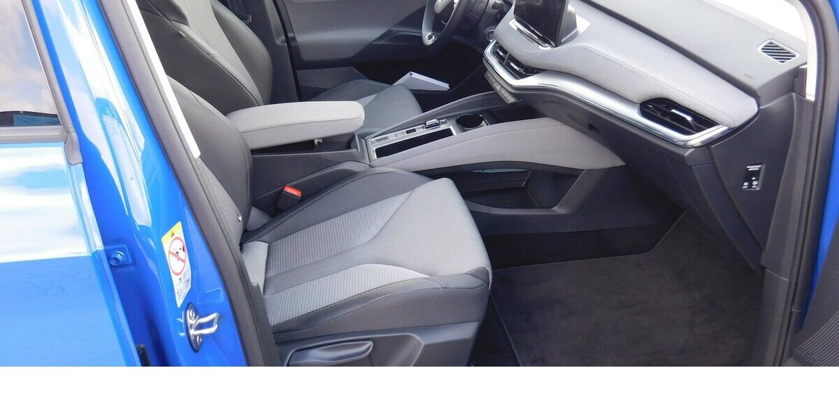 Skoda Enyaq iV 50 1-Gang Elektrik Automatic Klima Navi 29.900 km 20.990 &euro; Vordorf 38533