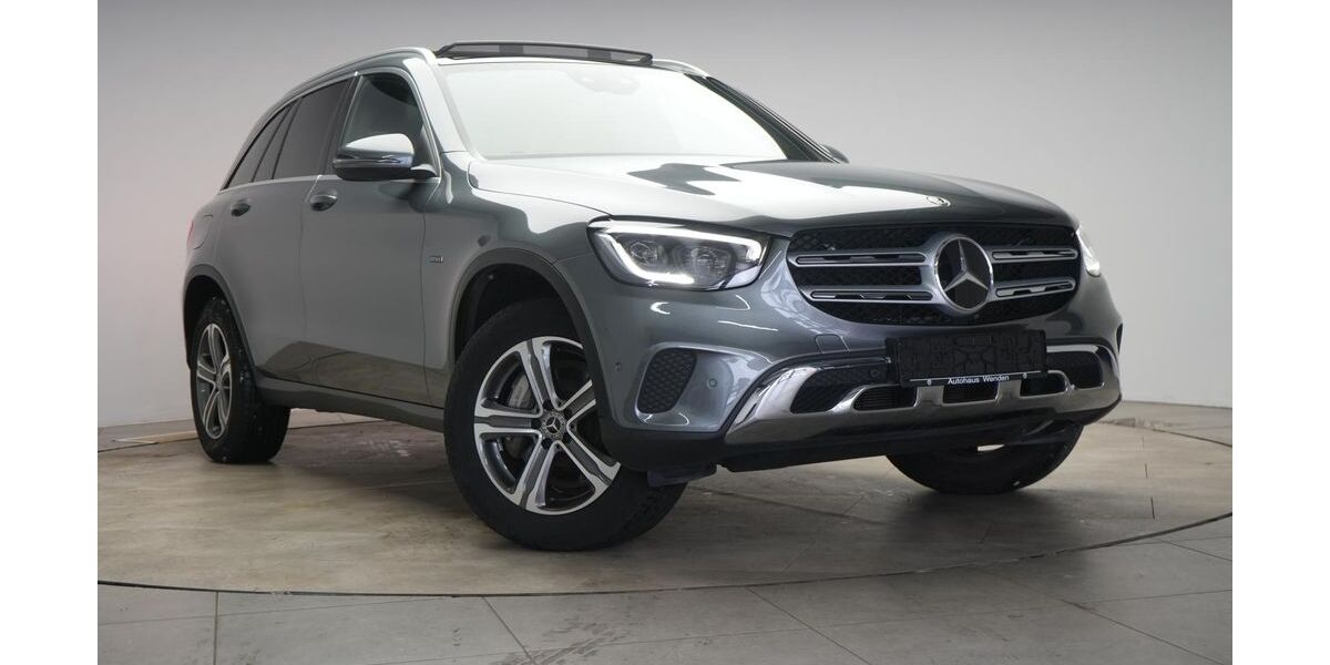 Mercedes-Benz GLC 300 67.000 km 33.990 &euro; Braunschweig 38110