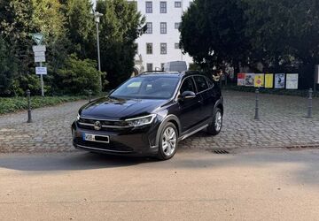 VW Taigo 17.800 km 19.400 &euro; Wolfsburg 38448