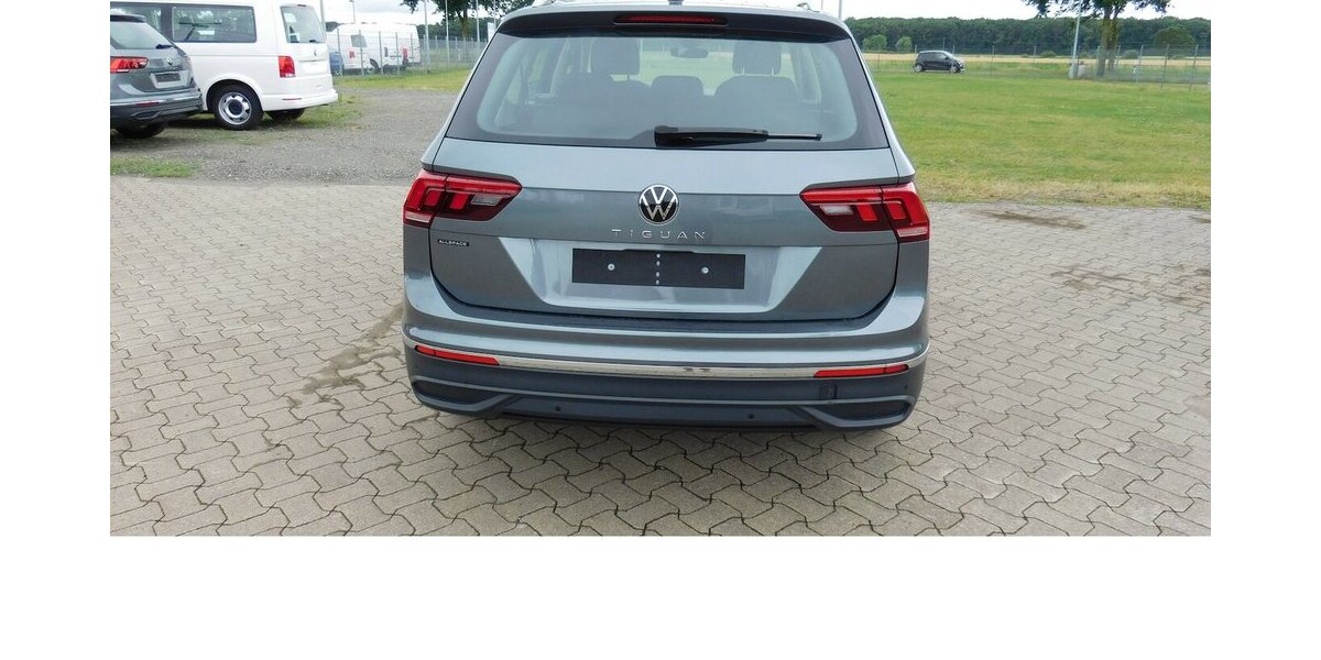 VW Tiguan Allspace 1.5 TSI Life 7 Sitze Navi DSG 30.700 km 28.990 &euro; Vordorf 38533