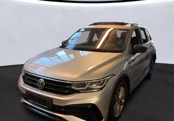 VW Tiguan 182.373 km 26.990 &euro; Braunschweig 38122