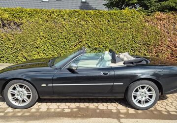 Jaguar XK8 166.000 km 14.700 &euro; Braunschweig 38124