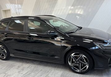 Hyundai i30 18.576 km 23.750 &euro; Liebenburg 38704