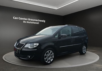 VW Touran 122.500 km 9.999 &euro; Braunschweig 38120
