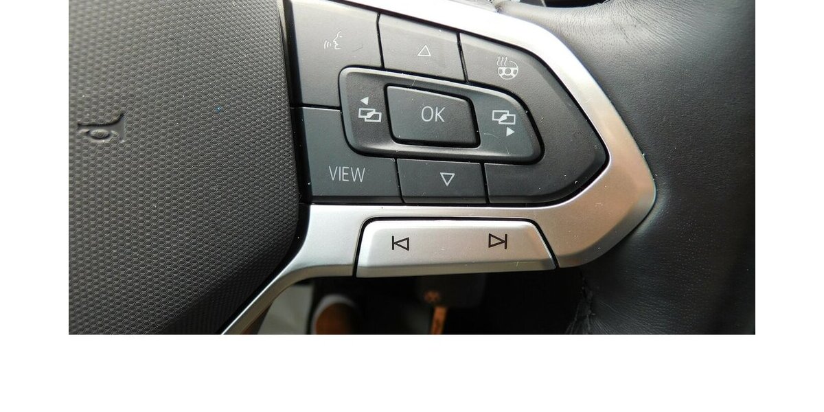 VW Tiguan Allspace 1.5 TSI Life 7 Sitze Navi DSG 31.300 km 28.390 &euro; Vordorf 38533