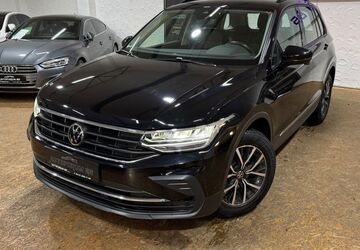 VW Tiguan 52.100 km 26.990 &euro; Braunschweig Wenden 38110
