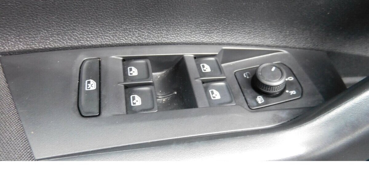 VW Polo 1.0 Life MPI BMT 4Trg Klima Navi LED 26.500 km 15.690 &euro; Vordorf 38533