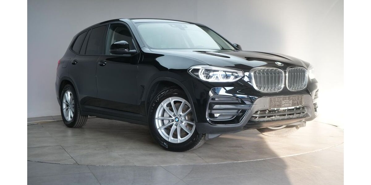 BMW X3 96.000 km 30.490 &euro; Braunschweig 38110