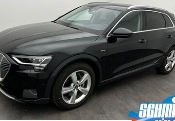 Audi e-tron 23.800 km 36.700 &euro; Peine 31226