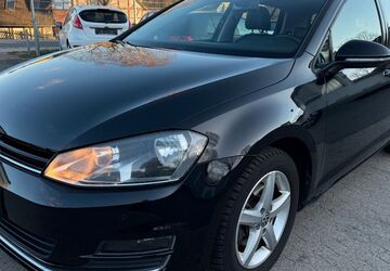 VW Golf 140.000 km 12.300 &euro; Lehre 38165