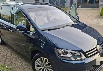 VW Sharan 184.141 km 18.000 &euro; Braunschweig 38110
