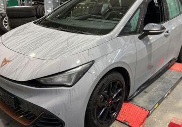 Cupra Born 122.300 km 15.990 &euro; Braunschweig 38122