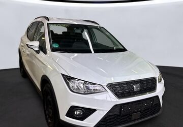 Seat Arona 99.800 km 14.990 &euro; Braunschweig 38116
